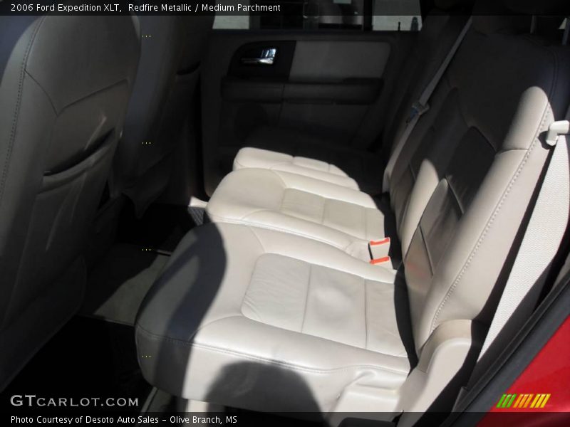 Redfire Metallic / Medium Parchment 2006 Ford Expedition XLT