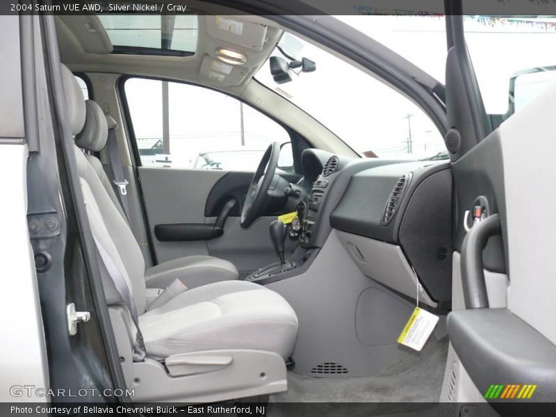 Silver Nickel / Gray 2004 Saturn VUE AWD