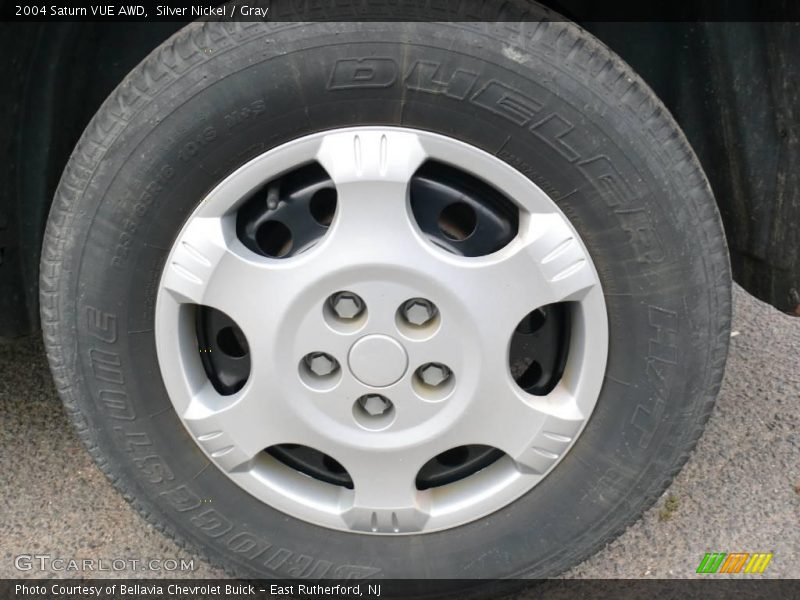 Silver Nickel / Gray 2004 Saturn VUE AWD