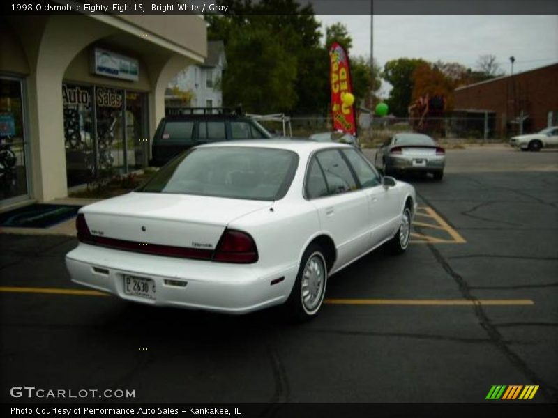 Bright White / Gray 1998 Oldsmobile Eighty-Eight LS