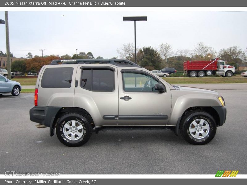 Granite Metallic / Blue/Graphite 2005 Nissan Xterra Off Road 4x4