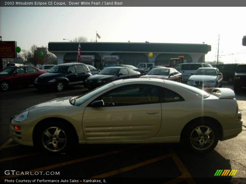 Dover White Pearl / Sand Blast 2003 Mitsubishi Eclipse GS Coupe