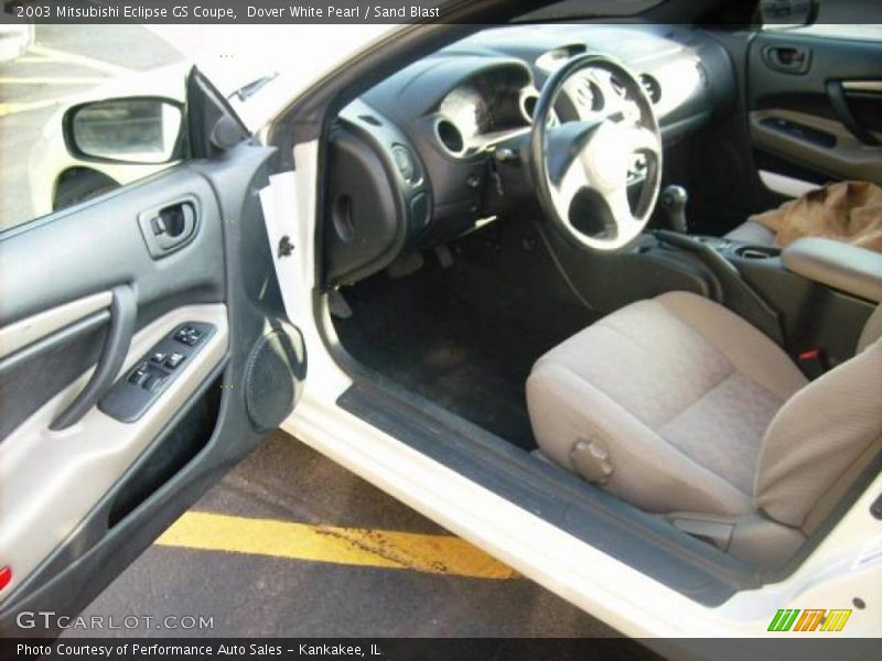 Dover White Pearl / Sand Blast 2003 Mitsubishi Eclipse GS Coupe