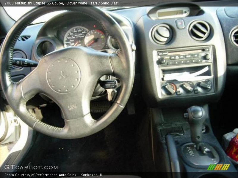 Dover White Pearl / Sand Blast 2003 Mitsubishi Eclipse GS Coupe