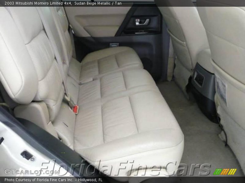 Sudan Beige Metallic / Tan 2003 Mitsubishi Montero Limited 4x4