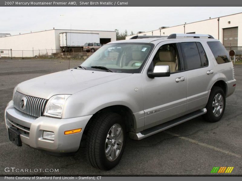 Silver Birch Metallic / Camel 2007 Mercury Mountaineer Premier AWD