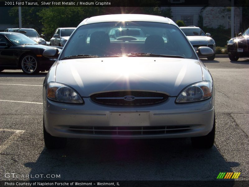 Silver Frost Metallic / Medium Graphite 2001 Ford Taurus