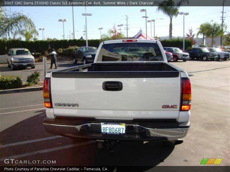 Summit White / Dark Charcoal 2007 GMC Sierra 2500HD Classic SLE Extended Cab 4x4