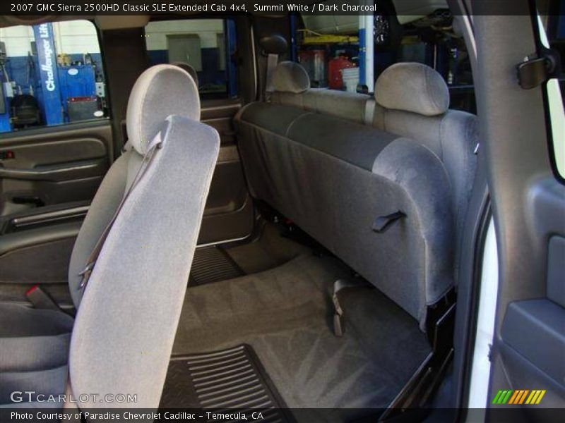 Summit White / Dark Charcoal 2007 GMC Sierra 2500HD Classic SLE Extended Cab 4x4