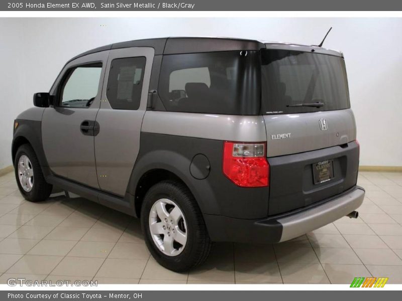 Satin Silver Metallic / Black/Gray 2005 Honda Element EX AWD