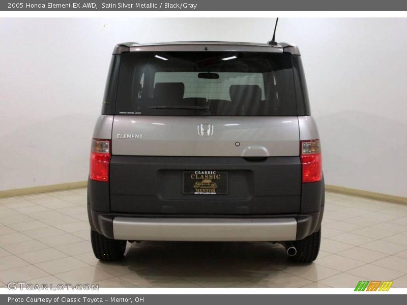 Satin Silver Metallic / Black/Gray 2005 Honda Element EX AWD