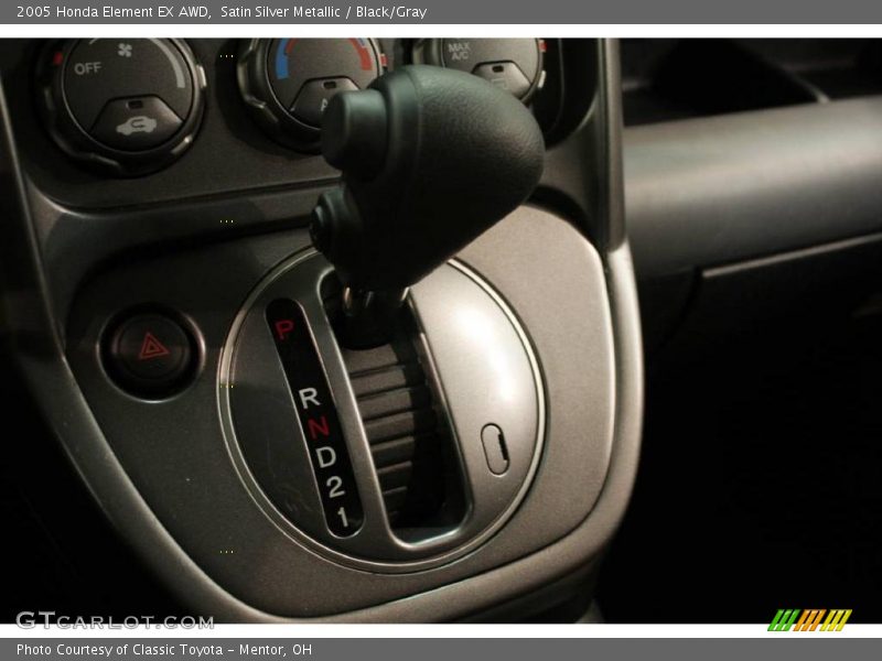 Satin Silver Metallic / Black/Gray 2005 Honda Element EX AWD