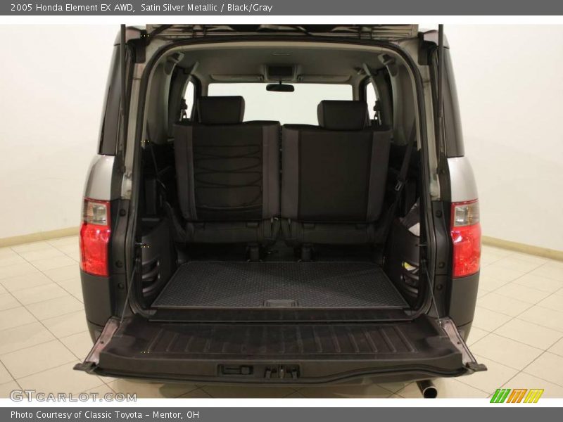 Satin Silver Metallic / Black/Gray 2005 Honda Element EX AWD