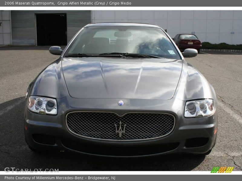 Grigio Alfieri Metallic (Grey) / Grigio Medio 2006 Maserati Quattroporte