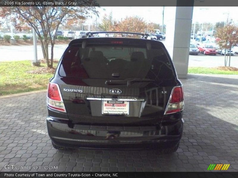 Ebony Black / Gray 2006 Kia Sorento LX