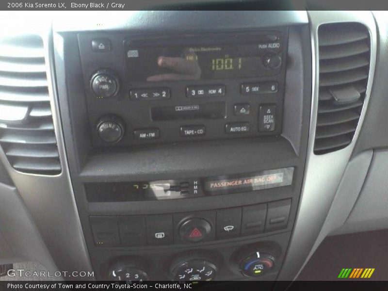 Ebony Black / Gray 2006 Kia Sorento LX