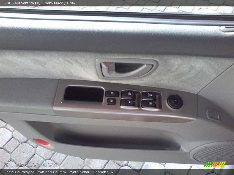 Ebony Black / Gray 2006 Kia Sorento LX