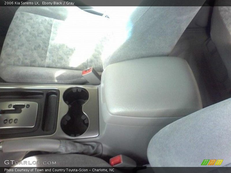 Ebony Black / Gray 2006 Kia Sorento LX