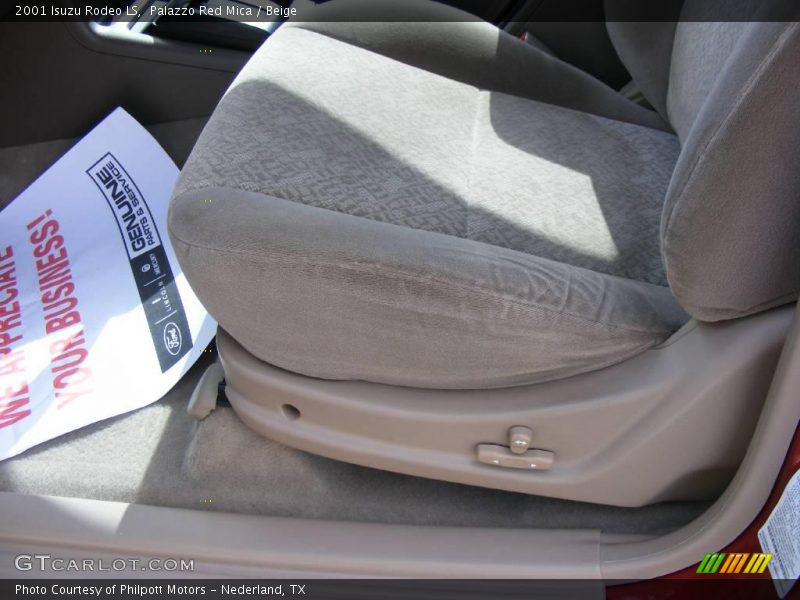 Palazzo Red Mica / Beige 2001 Isuzu Rodeo LS