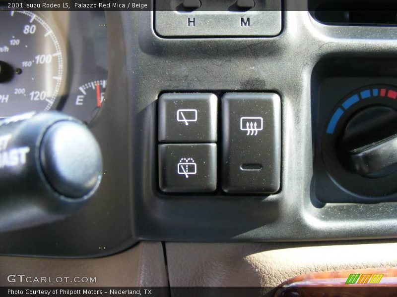 Palazzo Red Mica / Beige 2001 Isuzu Rodeo LS