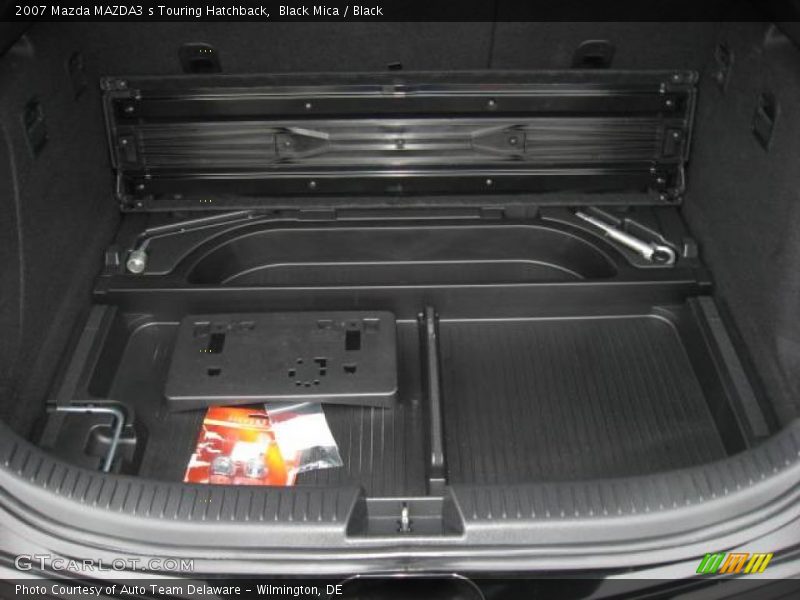 Black Mica / Black 2007 Mazda MAZDA3 s Touring Hatchback