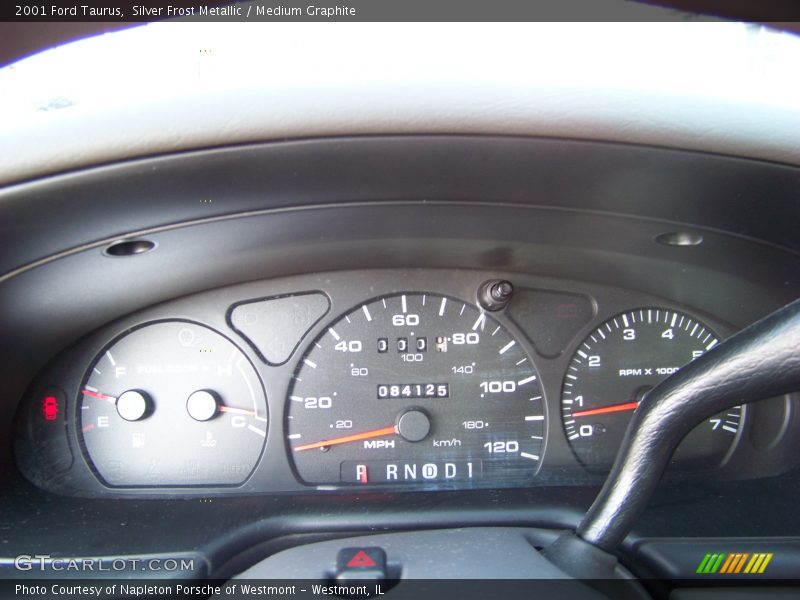 Silver Frost Metallic / Medium Graphite 2001 Ford Taurus