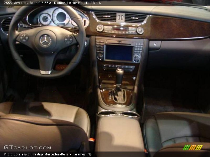 Diamond White Metallic / Black 2009 Mercedes-Benz CLS 550