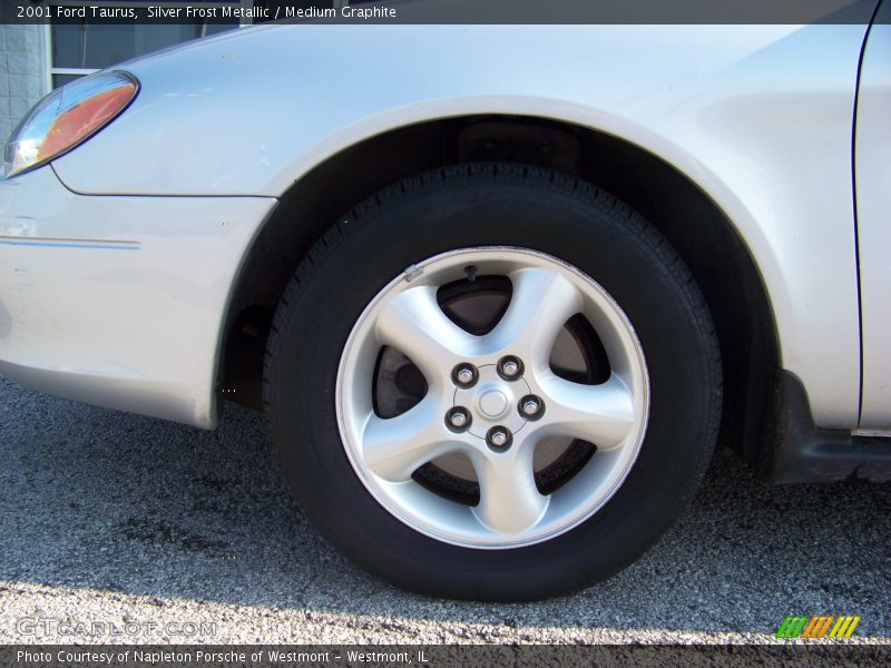 Silver Frost Metallic / Medium Graphite 2001 Ford Taurus