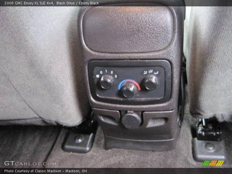 Black Onyx / Ebony Black 2006 GMC Envoy XL SLE 4x4