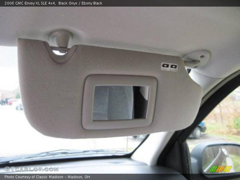 Black Onyx / Ebony Black 2006 GMC Envoy XL SLE 4x4
