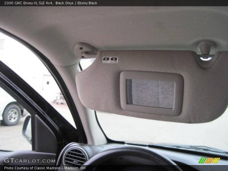 Black Onyx / Ebony Black 2006 GMC Envoy XL SLE 4x4