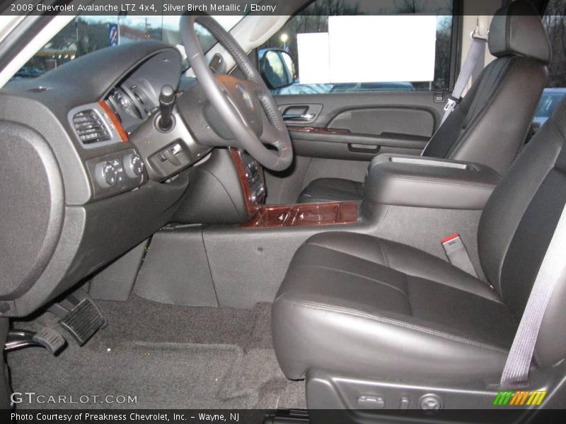 Silver Birch Metallic / Ebony 2008 Chevrolet Avalanche LTZ 4x4