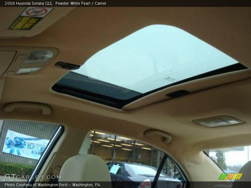 Powder White Pearl / Camel 2009 Hyundai Sonata GLS