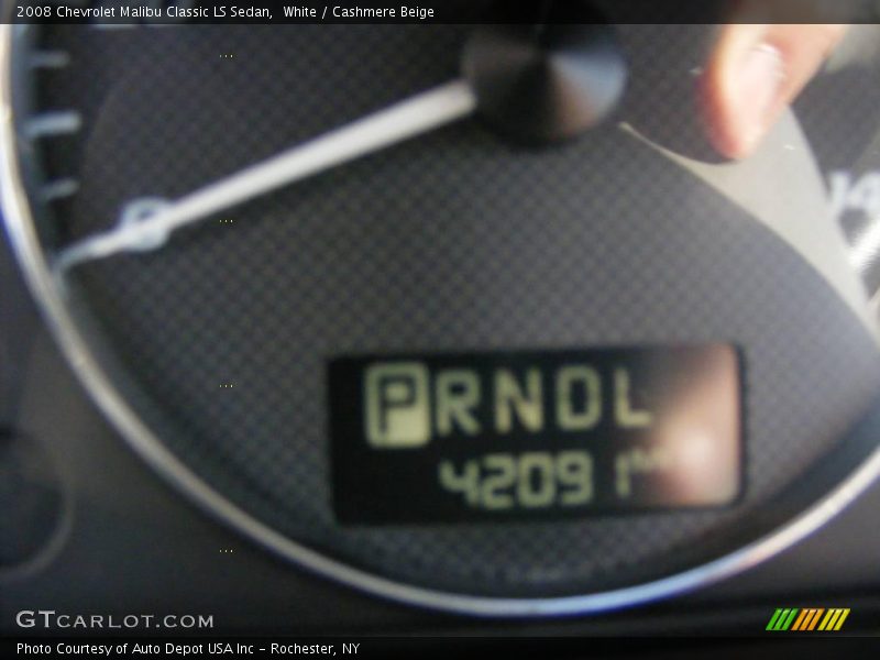 White / Cashmere Beige 2008 Chevrolet Malibu Classic LS Sedan