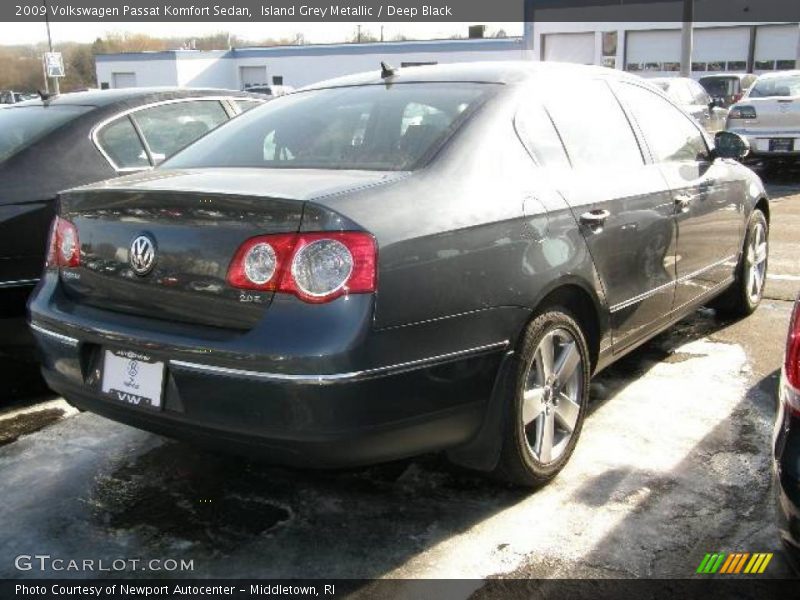 Island Grey Metallic / Deep Black 2009 Volkswagen Passat Komfort Sedan