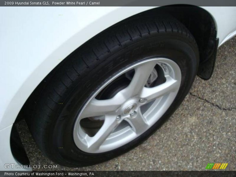Powder White Pearl / Camel 2009 Hyundai Sonata GLS
