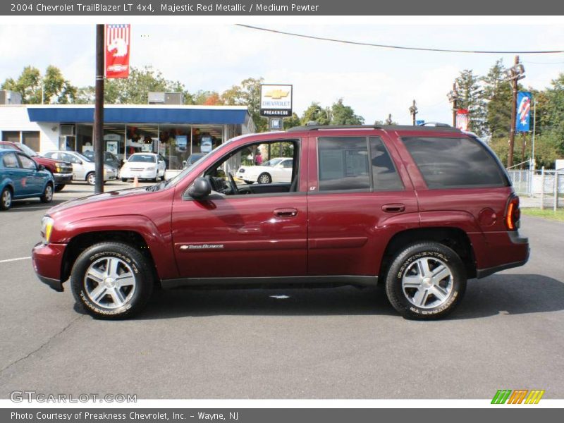 Majestic Red Metallic / Medium Pewter 2004 Chevrolet TrailBlazer LT 4x4
