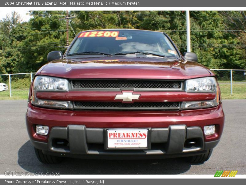 Majestic Red Metallic / Medium Pewter 2004 Chevrolet TrailBlazer LT 4x4