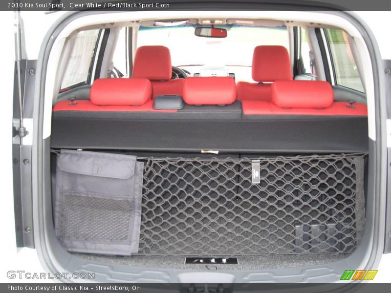 Clear White / Red/Black Sport Cloth 2010 Kia Soul Sport