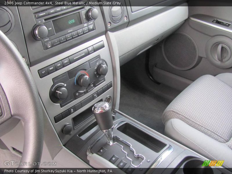 Steel Blue Metallic / Medium Slate Gray 2006 Jeep Commander 4x4