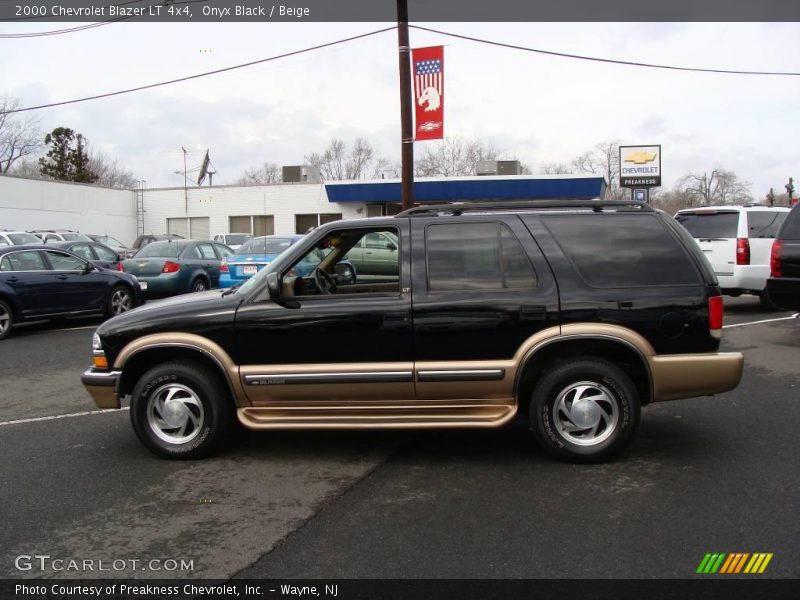 Onyx Black / Beige 2000 Chevrolet Blazer LT 4x4