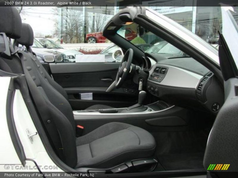 Alpine White / Black 2007 BMW Z4 3.0i Roadster