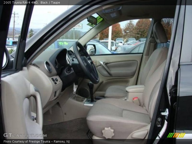Black / Taupe 2005 Toyota RAV4 4WD