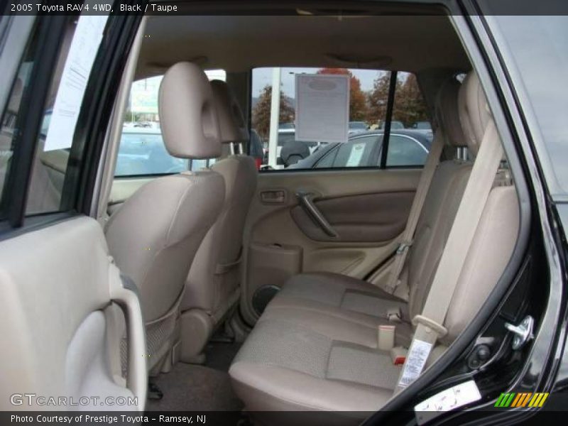 Black / Taupe 2005 Toyota RAV4 4WD
