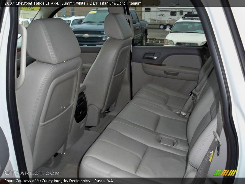 Summit White / Dark Titanium/Light Titanium 2007 Chevrolet Tahoe LT 4x4