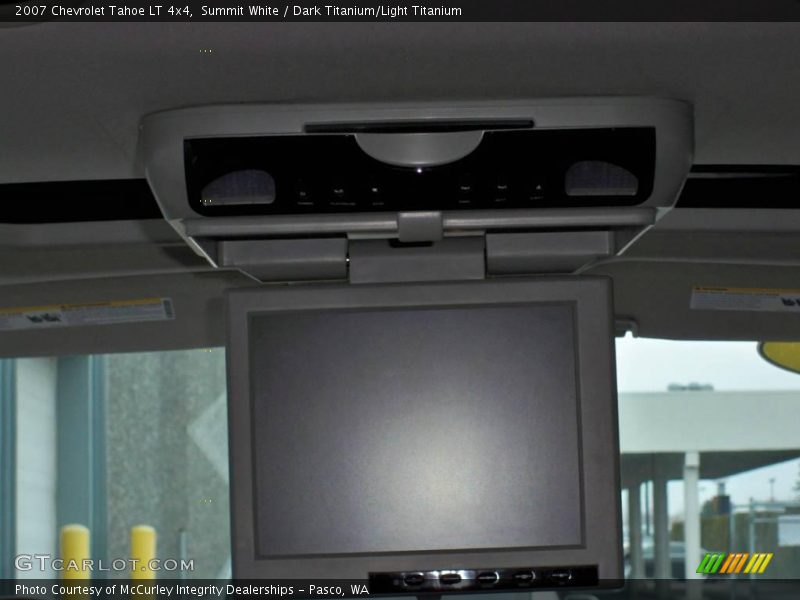 Summit White / Dark Titanium/Light Titanium 2007 Chevrolet Tahoe LT 4x4