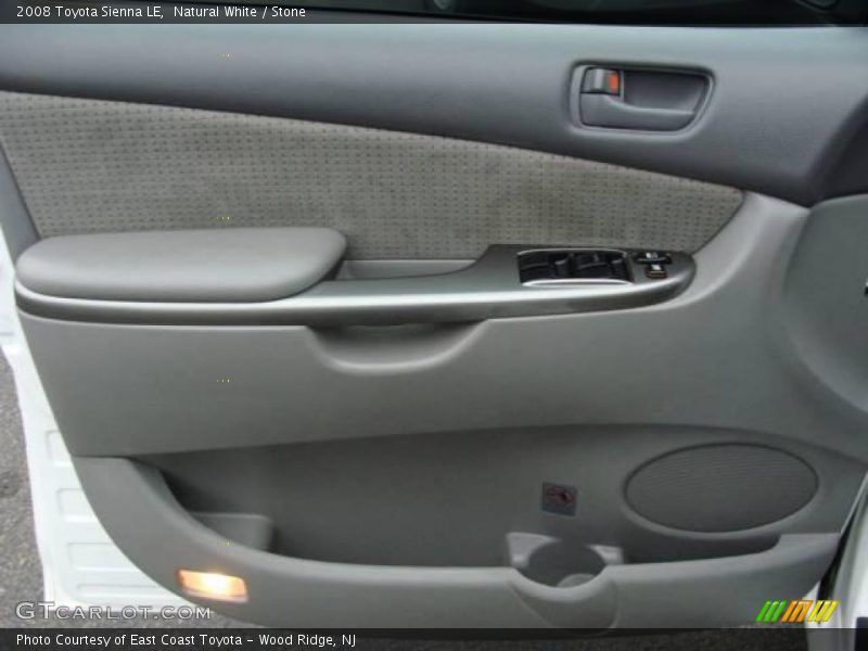 Natural White / Stone 2008 Toyota Sienna LE