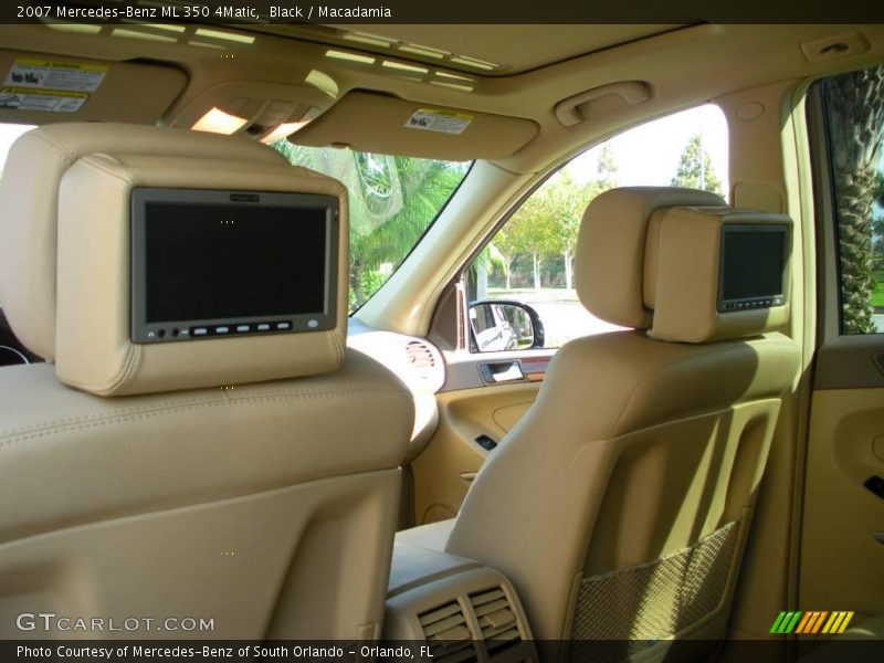 Black / Macadamia 2007 Mercedes-Benz ML 350 4Matic