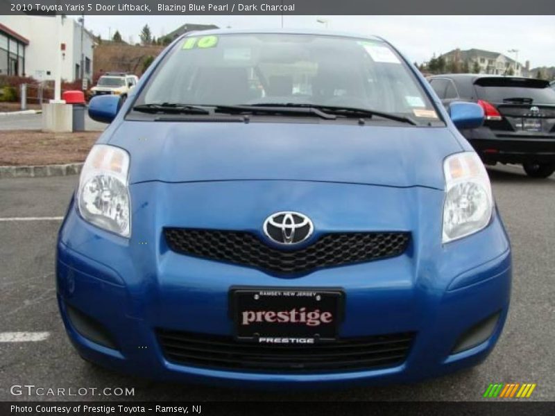 Blazing Blue Pearl / Dark Charcoal 2010 Toyota Yaris 5 Door Liftback
