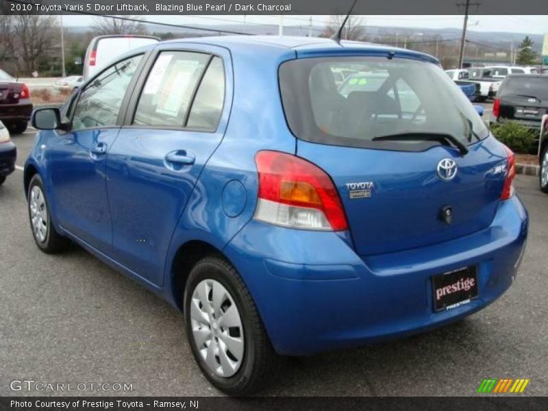 Blazing Blue Pearl / Dark Charcoal 2010 Toyota Yaris 5 Door Liftback